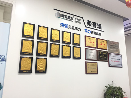 黔東南哪家醫院做眼(yǎn)瞼外翻矯正好(hǎo)看?排名前五(wǔ)醫院評點_附手(shǒu)術價格查詢!